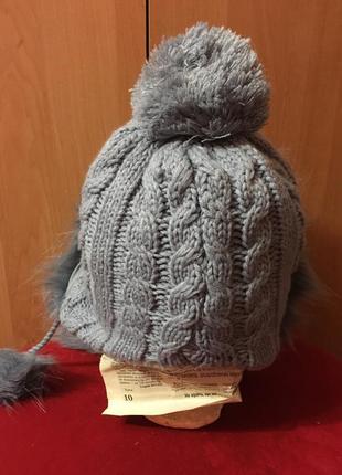 Тепла зимова шапка в'язана зі штучним хутром вушка з помпоном6 фото