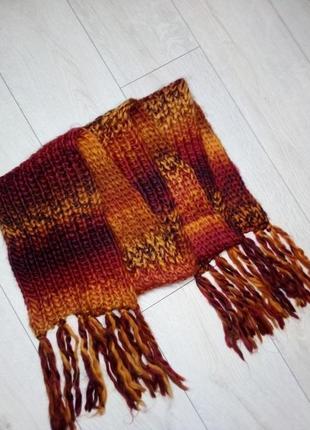 Об'ємний довший шарф з китицями4 фото