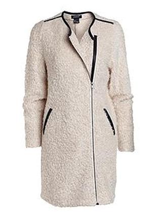 Елегантне бежеве пальто букле р. м lindex з контрастною обробкою
