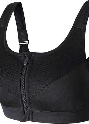 Спортивный топ с чашками.