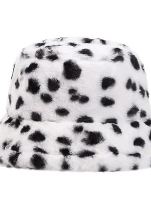 Панама хутряна з принтом далматинця.
