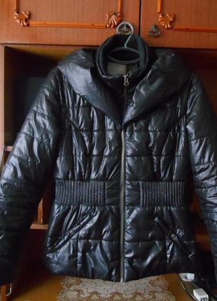 Orsay фирменная утепленная куртка
