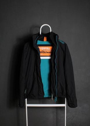 Крута жіноча курточка superdry штормівка