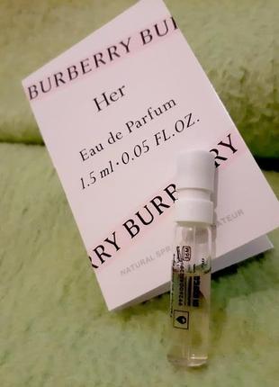 Burberry her edp💥оригинал миниатюра пробник mini spray 1,5 мл книжка2 фото