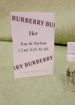 Burberry her edp💥оригинал миниатюра пробник mini spray 1,5 мл книжка5 фото