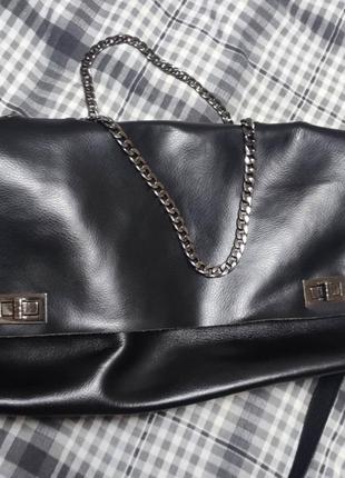 Кожаная сумка в идеальном состоянии