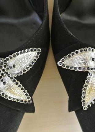 Классические замшевые черные туфли-лодочки pier lucci5 фото
