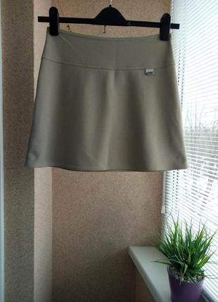 Стильная юбка мини трапецией