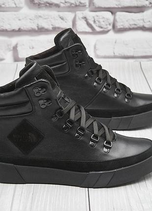 Ботинки зимние р.40-45 2
