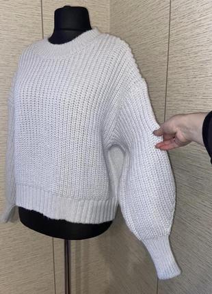 Шикарний об‘ємний светр h&m4 фото