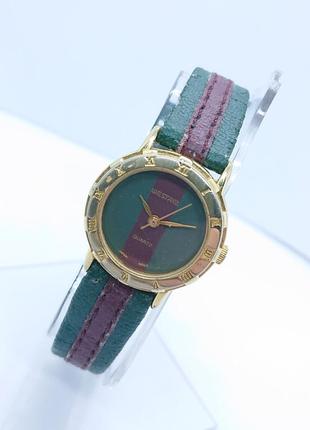 Вінтажний кварцовий  пололочений годинник westair корпус 18k gold plated