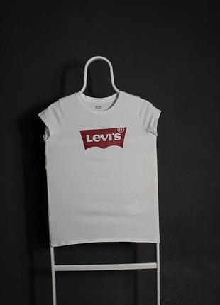 Футболка lewis