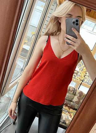 Червоний топ майка