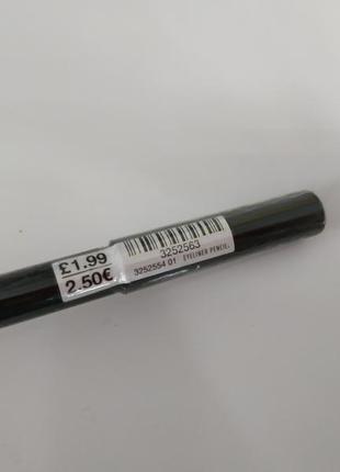 Черный карандаш подводка для глаз3 фото