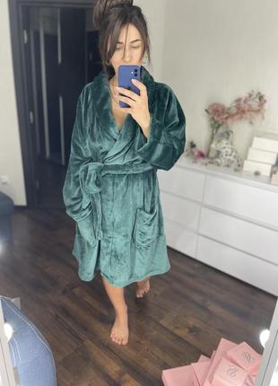 Плюшевий халат victoria's secret short cozy robe