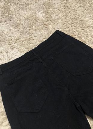 Стрейчеві чорні джинси з перлинами, розмір хл4 фото