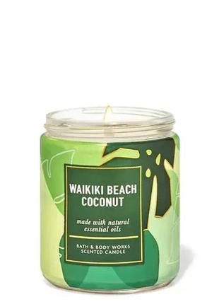 Свеча ароматическая bath & body works waikiki beach coconut