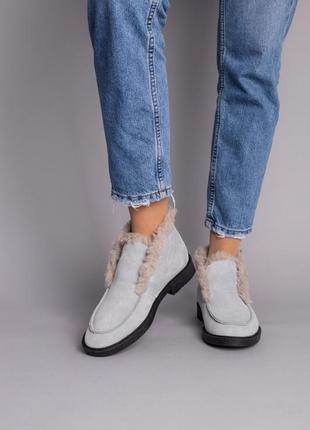 Женские замшевые ботинки серые5 фото
