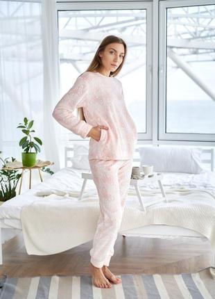 Тепла плюшева піжама, махровий домашній костюм, персиковий комплект кофта і штани5 фото