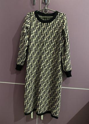 Тепла сукня