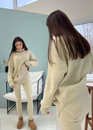 Бездоганний базовий теплий костюм - довгий об’ємний светр оверсайз та щільні теплі лосіни8 фото