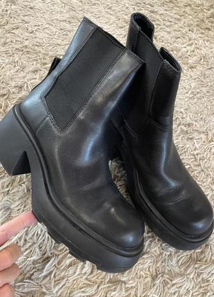 Ботінки zara