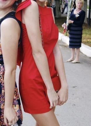 Красива червонца сукня українського бренду tago