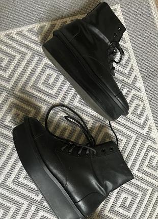 Ботинки