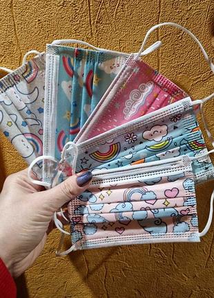 Маски кольорові 5 шт. 4