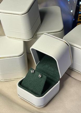 Коробочка для каблучки футляр для пропозиції руки і серця