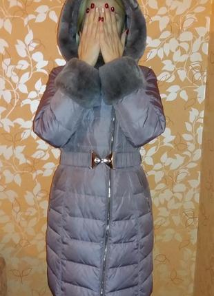 Пуховик на натуральному пуху з опушкою