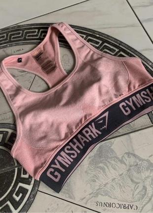Спортивный топ gymshark