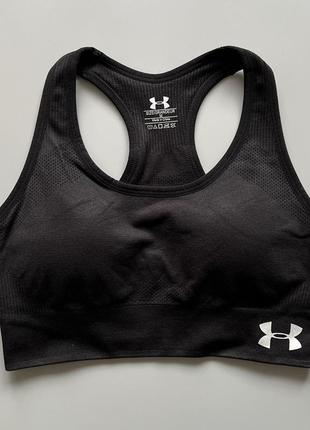 Топ спортивный under armour