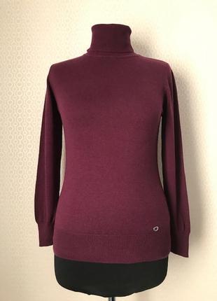 Добротный гольф красивого сливового цвета от lisa toska, размер м (s-l)