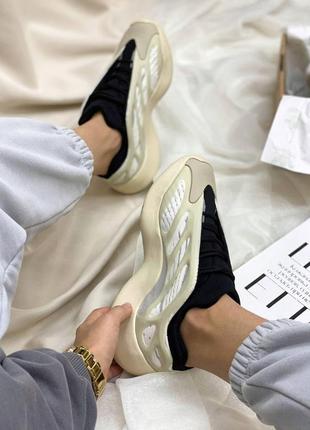 Жіночі кросівки adidas yeezy boost 700  женские кроссовки адидас7 фото