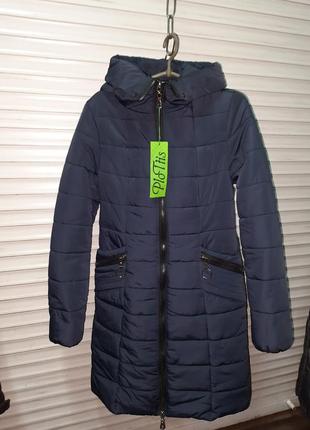 Курточка зимова на синтепоні 44 р.