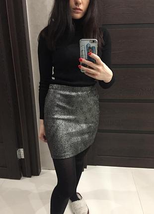 Спідниця з люрексом vero moda чорна блискуча срібляста ,трапеція