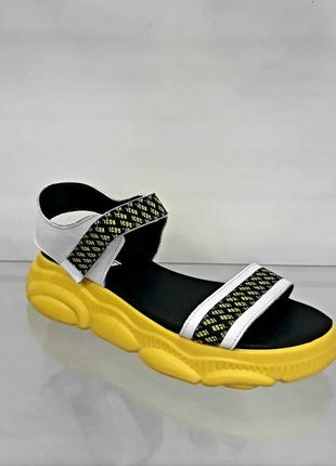 Женские сандалии спорт на яркой подошве2 фото