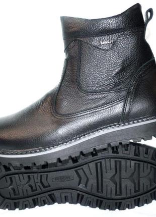 Розмір 47 - устілка 31,5 сантиметра  чоловічі зимові шкіряні черевики на хутрі, чорні  maxus с12 фото