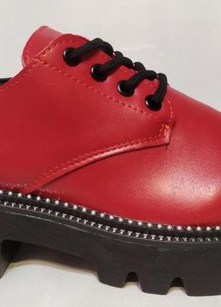Демисезонные женские туфли из pu-кожи красные, на танкетке. размеры 36, 37, 38, 39, 41.9 фото