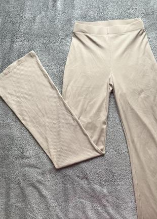 Штани кльош в рубчик h&m