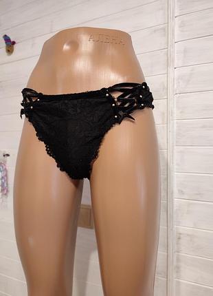 Красивые стринги m-l