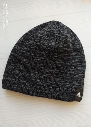 Теплая шапка на флисе