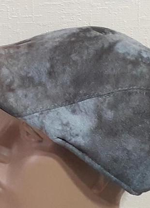 Кепка женская зимняя. коричнево-серо-голубой дубляж с меховой подкладкой и ушами.