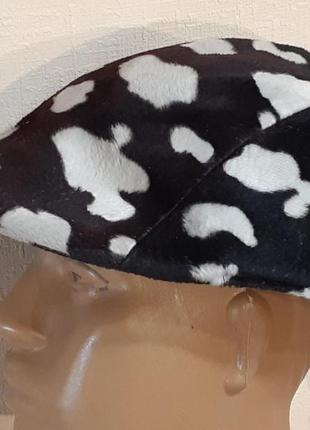 Кепка женская зимняя. искусственный мех с байковой подкладкой.