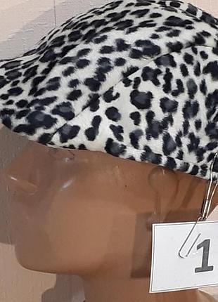 Кепка жіноча зимова хутряна з байковою підкладкою і вухами серії "далматинці"