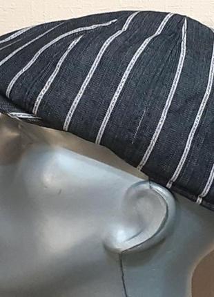Кепка восьмиклинка демисезонная суконная с ушами многоцветная в полоску
