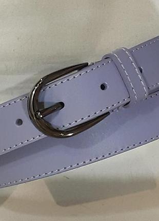 Красивый женский сиреневый ремень шириной 30 мм с классической тёмной пряжкой