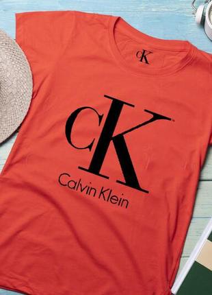 Женская футболка ck кльвин кляйн красная