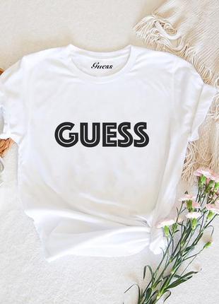 Жіноча футболка guess біла гесс